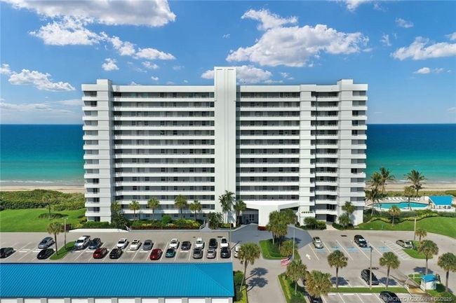 APT-1204 - 9600 Ocean Dr, Condo with 2 bedrooms, 2 bathrooms and null parking in Jensen Beach FL | Image 38