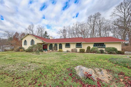 151 Timothy Rd, Naugatuck, CT, 06770-1720 | Card Image