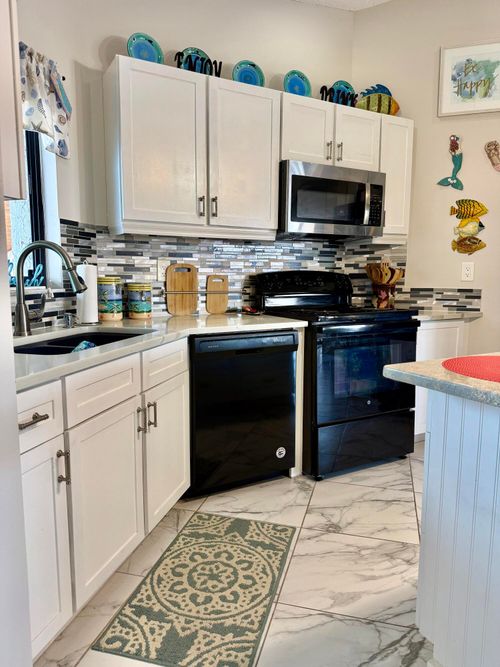 l25-5415 Casablanca Cir, Sebring, FL, 33870-1325 | Card Image
