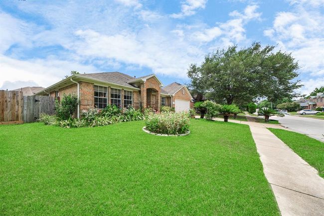 4516 Teal Glen St, House other with 3 bedrooms, 2 bathrooms and null parking in Pearland TX | Image 21