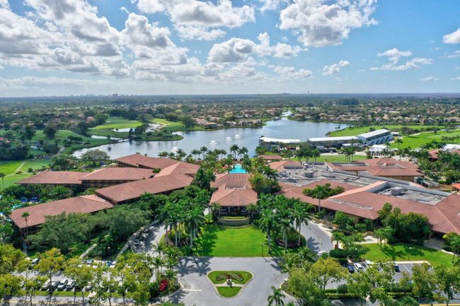 405 Brackenwood Ln S, Condo with 2 bedrooms, 2 bathrooms and null parking in Palm Beach Gardens FL | Image 61