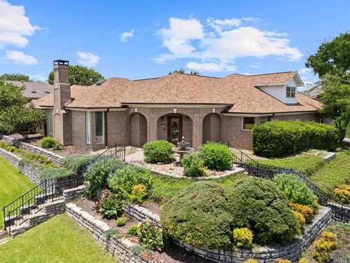 30 Woodland Dr, Longview, TX, 75605-8812 | Card Image