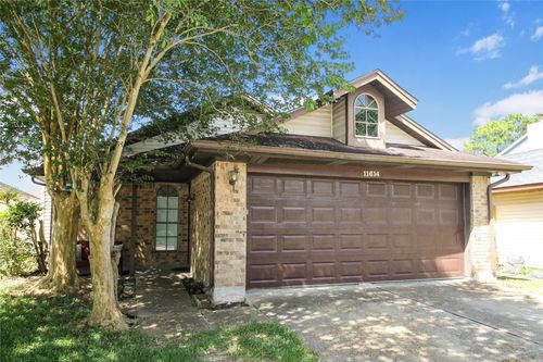11614 Gullwood Dr, Houston, TX, 77089-6810 | Card Image