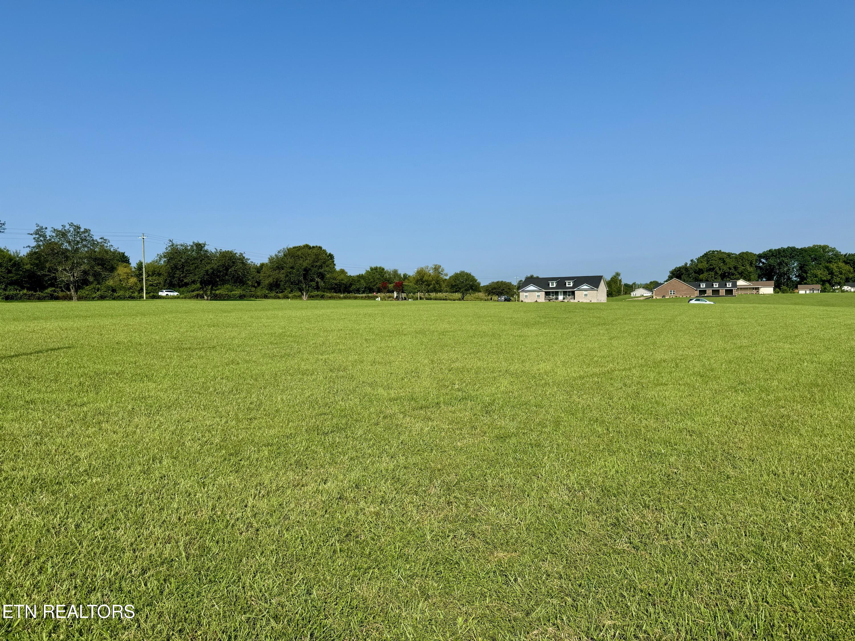 Land in Dandridge 2
