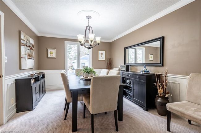 27 Gladiola Dr, House other with 5 bedrooms, 4 bathrooms and 14 parking in Carlisle ON | Image 8