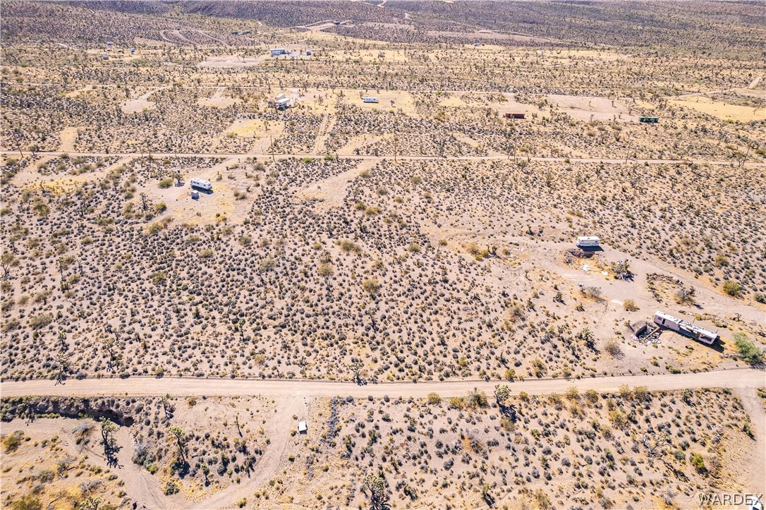 Land in White Hills 4