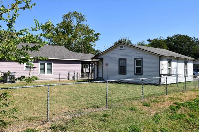 2207 Chew St, House other with 2 bedrooms, 1 bathrooms and null parking in Houston TX | Image 12