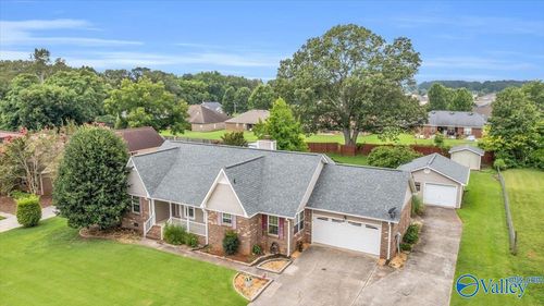 146 Henson Drive, Huntsville, AL, 35811 | Card Image