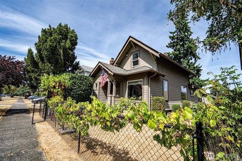 505 S 35th St, Tacoma, WA, 98418-6825 | Card Image