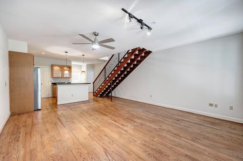 apt-13-1602 Elgin St, Houston, TX, 77004-2853 | Card Image