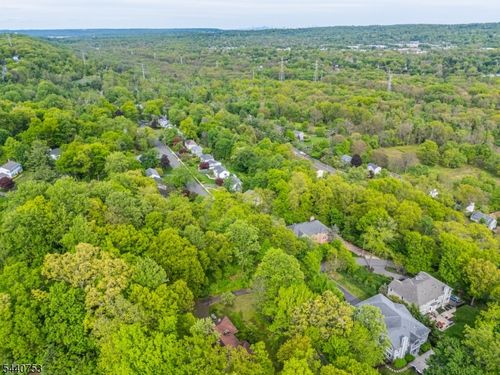 46 Mountain Ave, Chatham Twp, NJ, 07928-1130 | Card Image