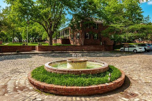 apt-15e-5025 Hillsboro Pike, Nashville, TN, 37215-3718 | Card Image