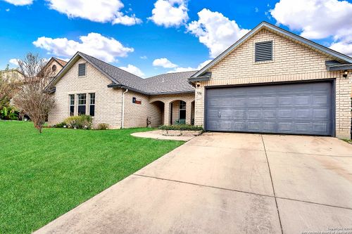 128 Springtree Grv, Cibolo, TX, 78108-3225 | Card Image