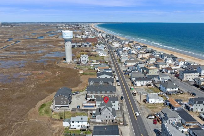 APT-1 - 67 N End Blvd, Condo with 2 bedrooms, 1 bathrooms and 2 parking in Salisbury MA | Image 33