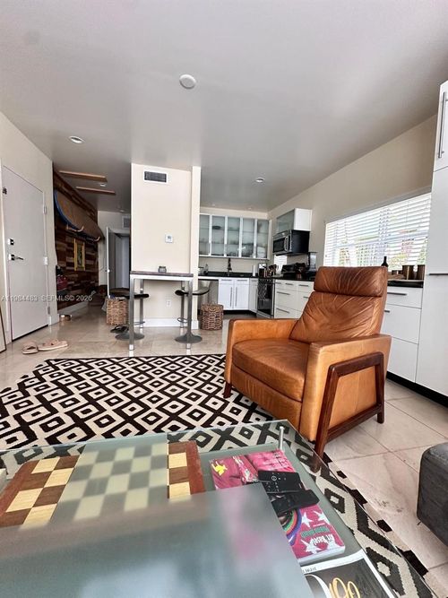 apt-3-929 Michigan Ave, Miami Beach, FL, 33139-5334 | Card Image