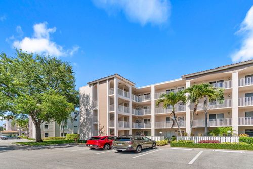 210-14112 Huntington Pointe Dr, Delray Beach, FL, 33484-1863 | Card Image