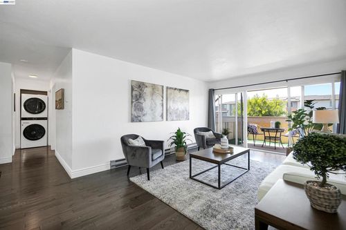 47-260 Industrial Pkwy, Hayward, CA, 94544 | Card Image