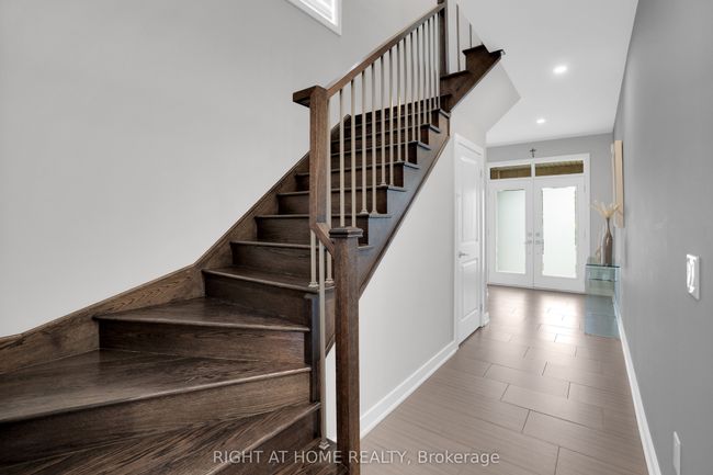 154 Anchusa Dr, House attached with 4 bedrooms, 4 bathrooms and 3 parking in Richmond Hill ON | Image 9