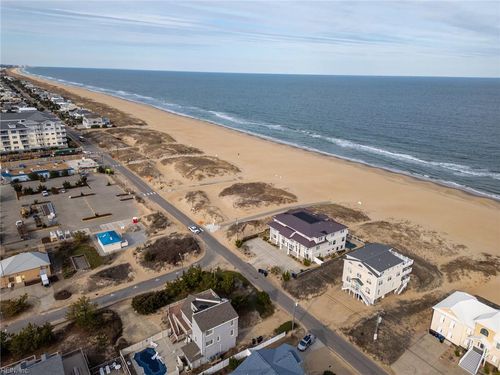 2556 Sandfiddler Rd, Virginia Beach, VA, 23456-4524 | Card Image