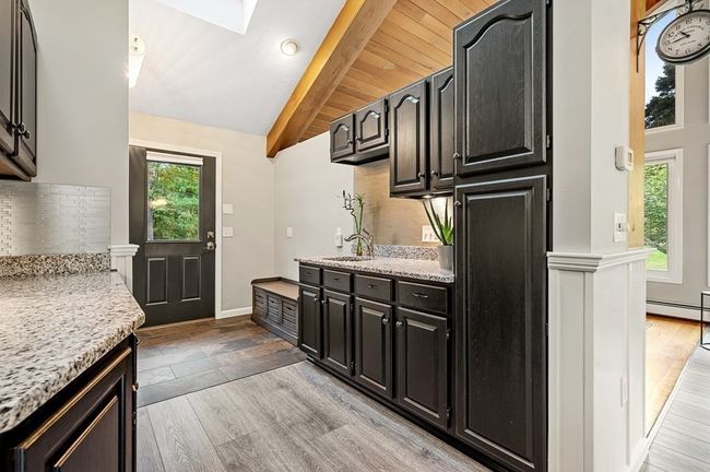 82 Central Tpke, House other with 4 bedrooms, 3 bathrooms and 10 parking in Sutton MA | Image 14