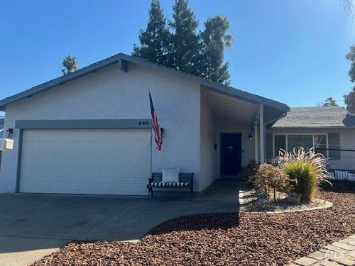 540 Glenside Dr, Dixon, CA, 95620-2617 | Card Image