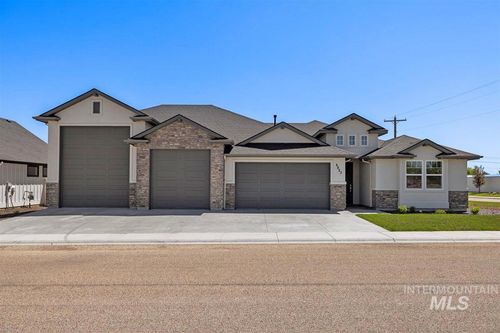 18 E Newcastle Dr, Nampa, ID, 83687 | Card Image