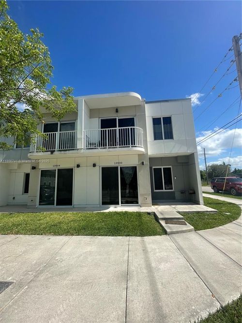 13900 Sw 259th Way, Homestead, FL, 33032-6775 | Card Image