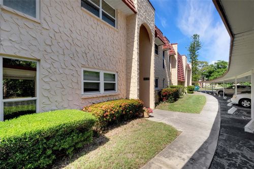 218-218 Dogwood Cir, SEMINOLE, FL, 33777-4820 | Card Image