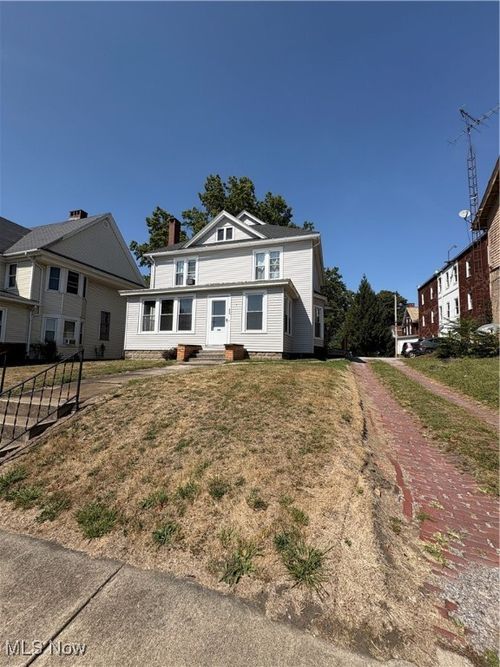250 E 3rd St, Salem, OH, 44460-2820 | Card Image