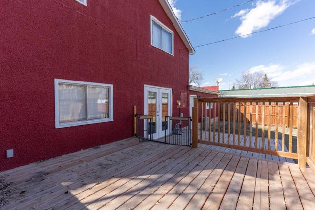 4818 50 Street, Home with 2 bedrooms, 1 bathrooms and 2 parking in Sedgewick AB | Image 5
