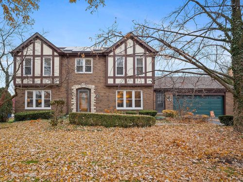 6401 Briar Rd, Willowbrook, IL, 60527-5487 | Card Image