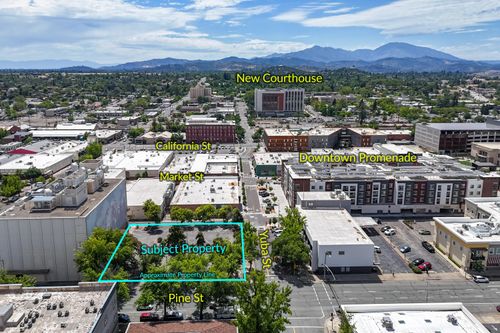 1335 Yuba St, Redding, CA, 96001-1012 | Card Image