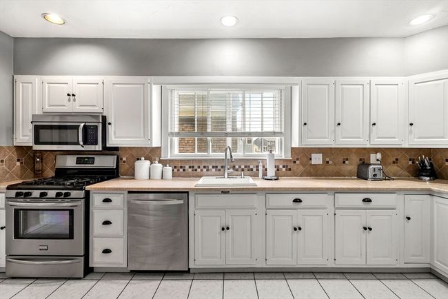 26 Enfield Rd, Home with 5 bedrooms, 2 bathrooms and 4 parking in Winthrop MA | Image 33