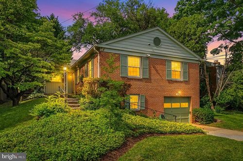 5605 Alta Vista Rd, BETHESDA, MD, 20817-3511 | Card Image