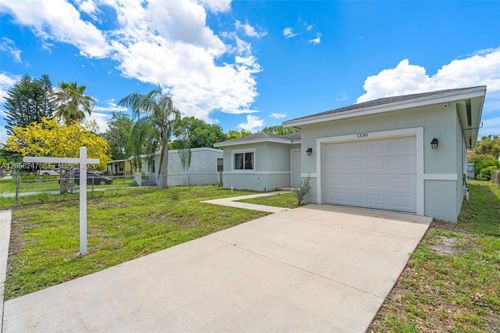 1330 Nw 11th St, Fort Lauderdale, FL, 33311-6109 | Card Image