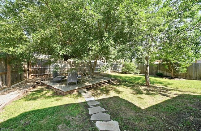 327 Saffron Spgs, House other with 3 bedrooms, 2 bathrooms and 4 parking in Buda TX | Image 32