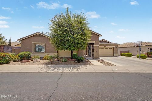 3163 E Oriole Drive, Gilbert, AZ, 85297 | Card Image