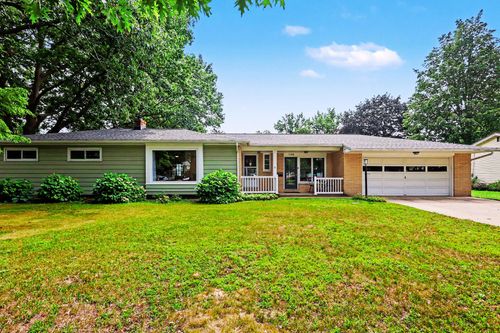106 E 31st St, Holland, MI, 49423-5135 | Card Image