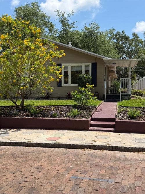 124 20th Avenue N, ST PETERSBURG, FL, 33704 | Card Image