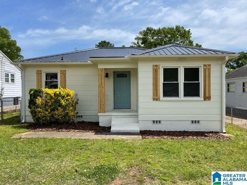 2723 19th St N, HUEYTOWN, AL, 35023-3223 | Card Image