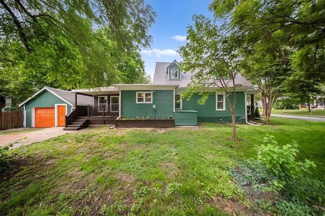 906 S Independence St, House other with 3 bedrooms, 2 bathrooms and null parking in Harrisonville MO | Image 45