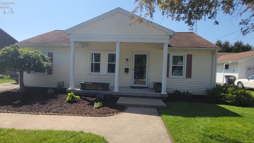 130 Vine St, Clyde, OH, 43410-1528 | Card Image