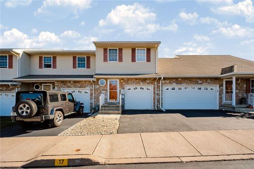 17 Saratoga Ct, EASTON, PA, 18040-1047 | Card Image