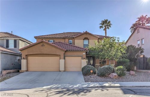 121 Pettswood Dr, Henderson, NV, 89002-3390 | Card Image