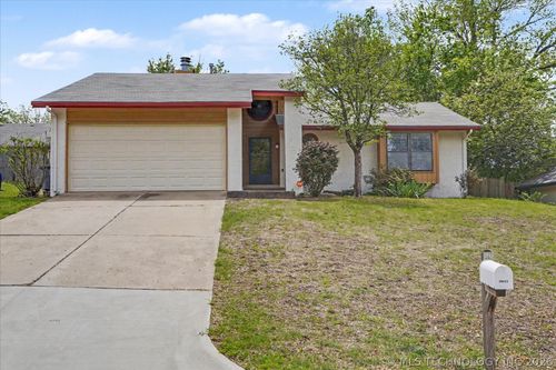 3032 W 69th Street S, Tulsa, OK, 74132 | Card Image