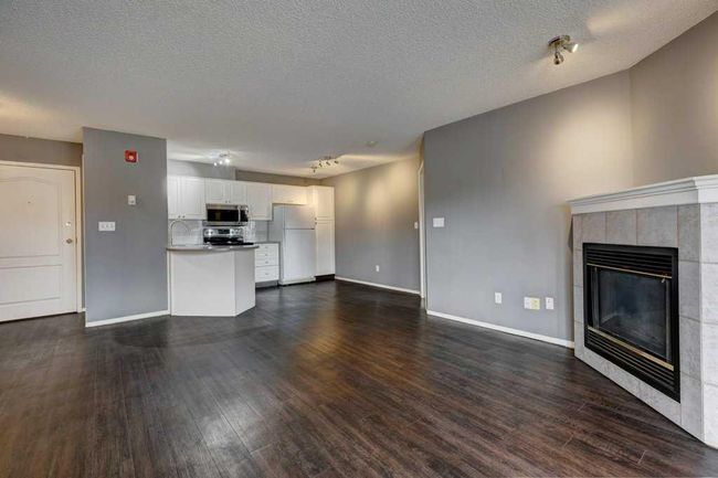 106 - 30 Sierra Morena Mews Sw, Condo with 2 bedrooms, 2 bathrooms and 1 parking in Calgary AB | Image 9