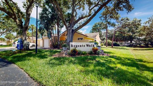 195 Country Club Dr, MELBOURNE, FL, 32940-7641 | Card Image