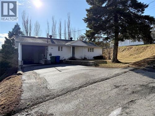 102 Av J-Gaspard-Boucher, Edmundston, NB, E3V1P9 | Card Image