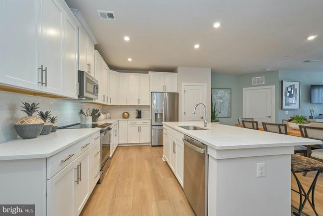 UNIT-205A - 1669 Bandit Loop, Condo with 2 bedrooms, 2 bathrooms and null parking in RESTON VA | Image 8
