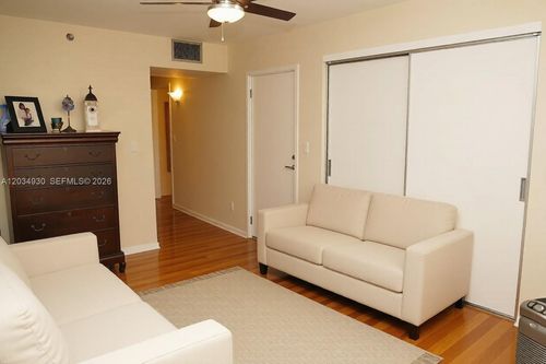0-170 Ocean Lane Dr, Key Biscayne, FL, 33149 | Card Image